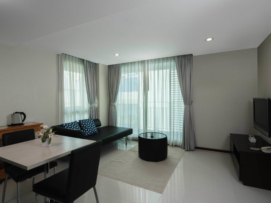 silom lofts hotel