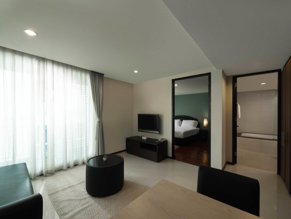 silom lofts hotel