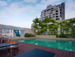 silom lofts hotel