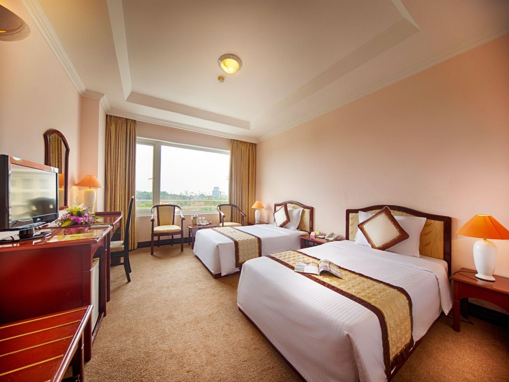 muong thanh grand phuong dong hotel