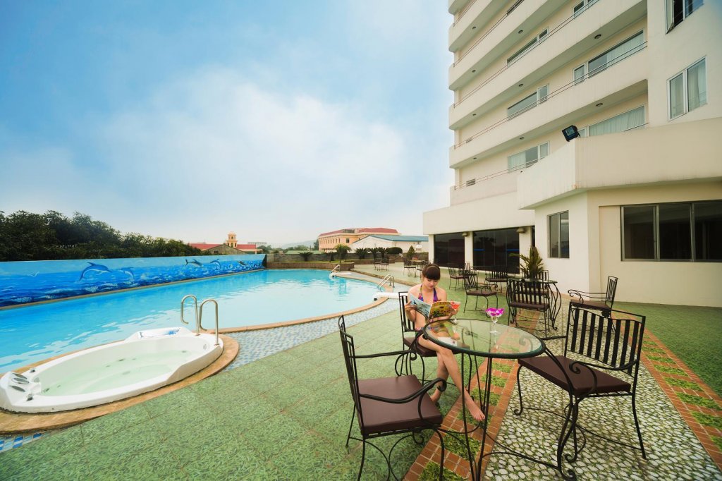 muong thanh grand phuong dong hotel