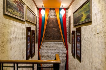 dhanesvara holistic unique homestay