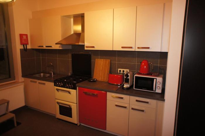 j and r brussels city apartment
