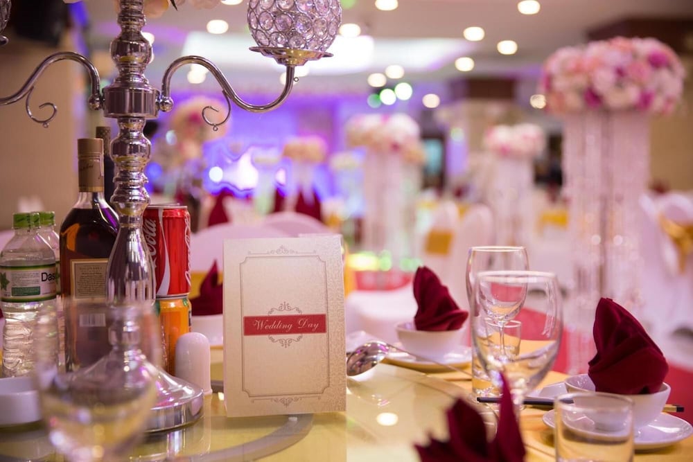 royal palace hotel