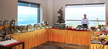 royal palace hotel