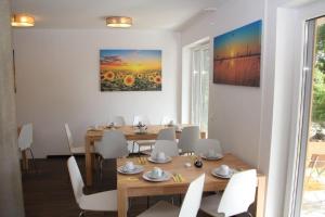 Schafer Boardinghouse,Fuerstenfeldbruck>>Bavaria,3 star