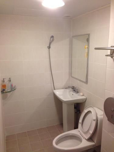 jeju r hotel and guest house hostel