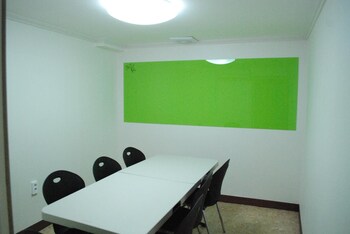 jeju r hotel and guest house hostel