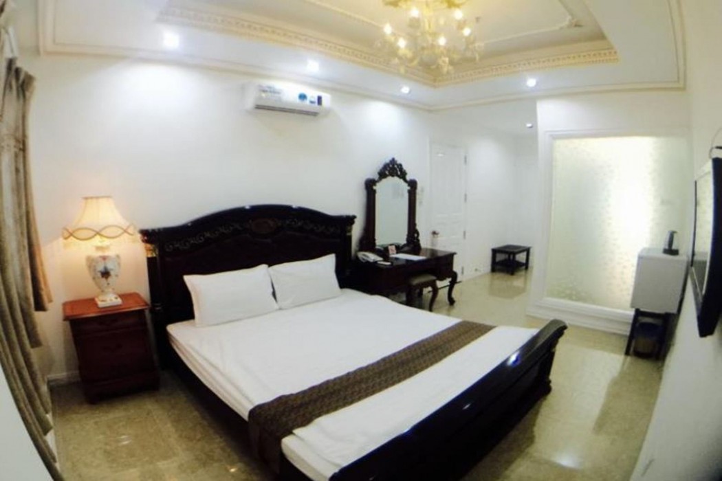 happyland hotel