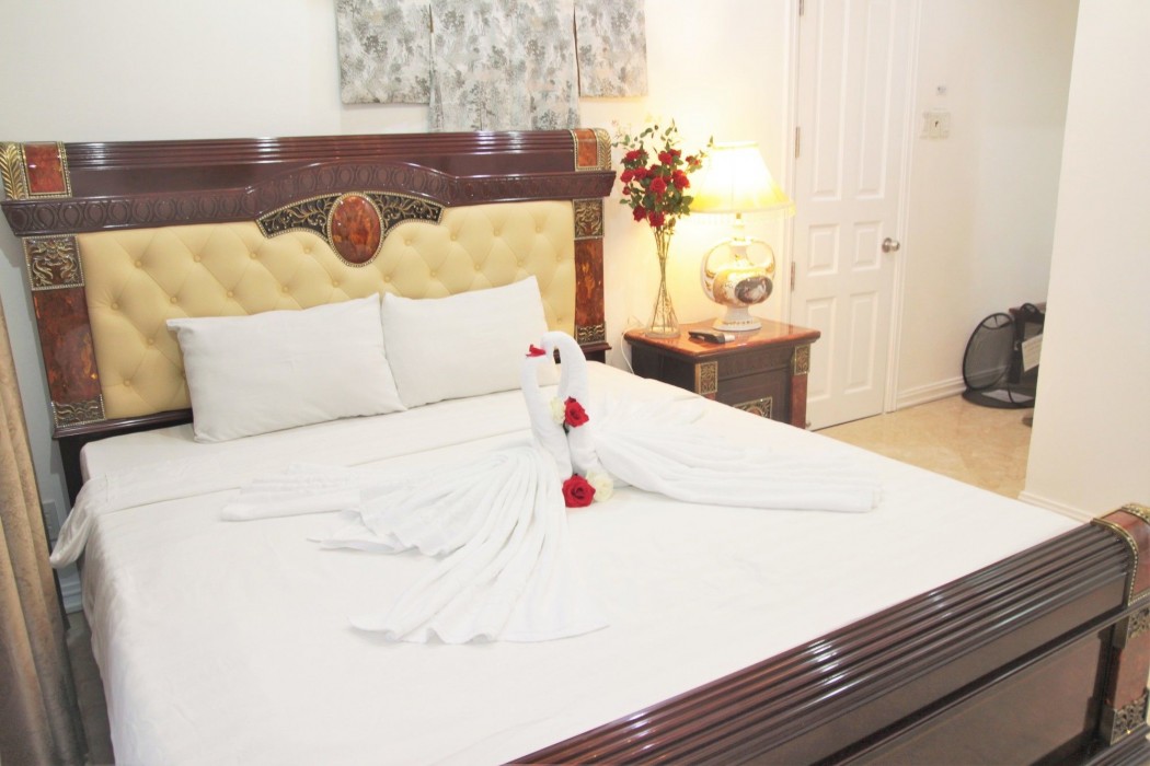 happyland hotel