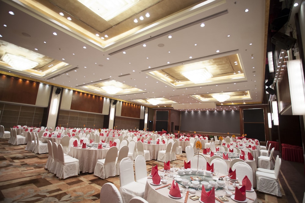 parklane hotel