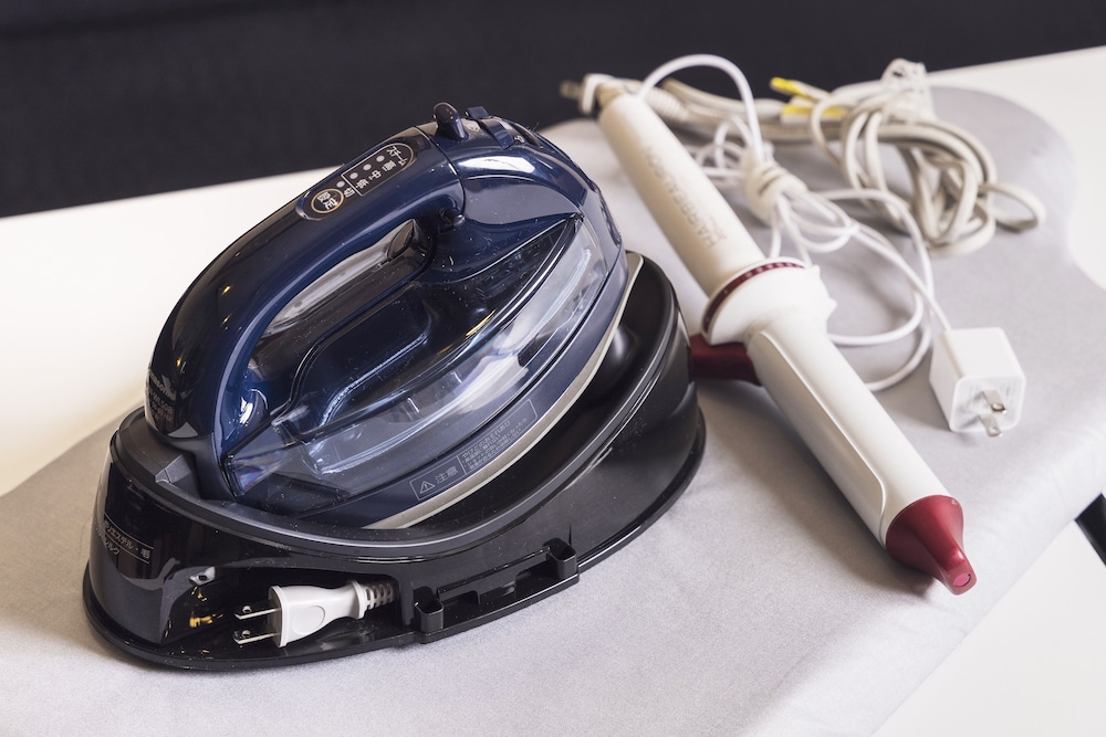 city hotel airport in prince