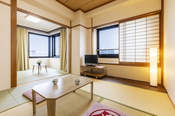 city hotel airport in prince