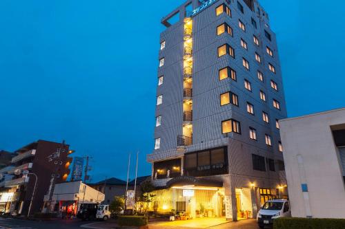 city hotel airport in prince