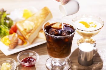 city hotel airport in prince