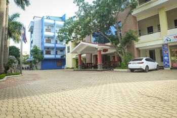hoa binh hotel