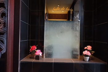 Hotel Salle De Bain - Adults Only,Osaka>>Nishi,3 star
