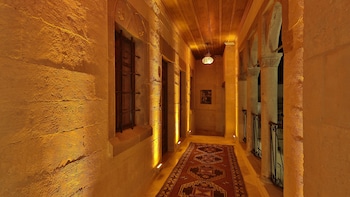 Cappadocia Cave Land Hotel,Goreme>>Cappadocia,3 star
