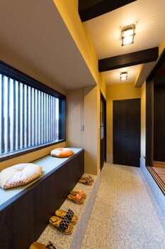 Kyotoya Kamogawa Gojo Private Villa,Kyoto>>Higashiyama Ward,3 star
