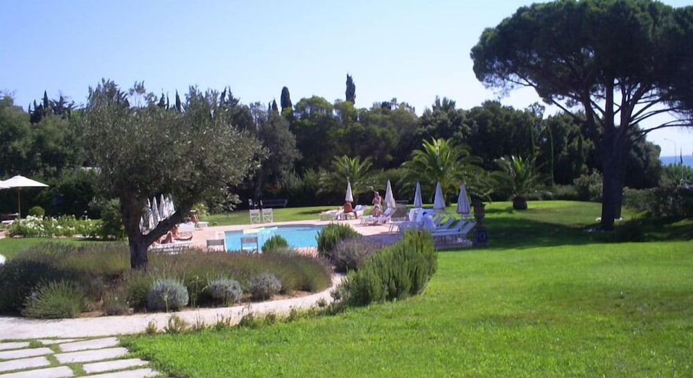 hotel villa les rosiers