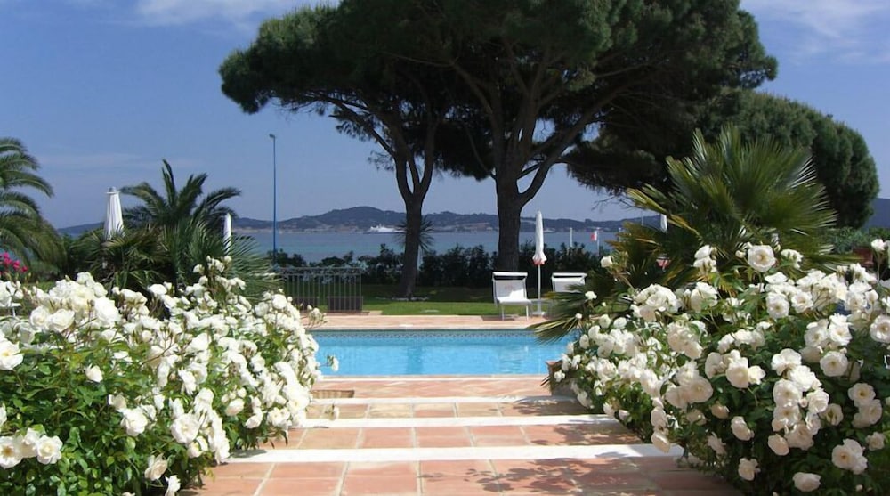 hotel villa les rosiers