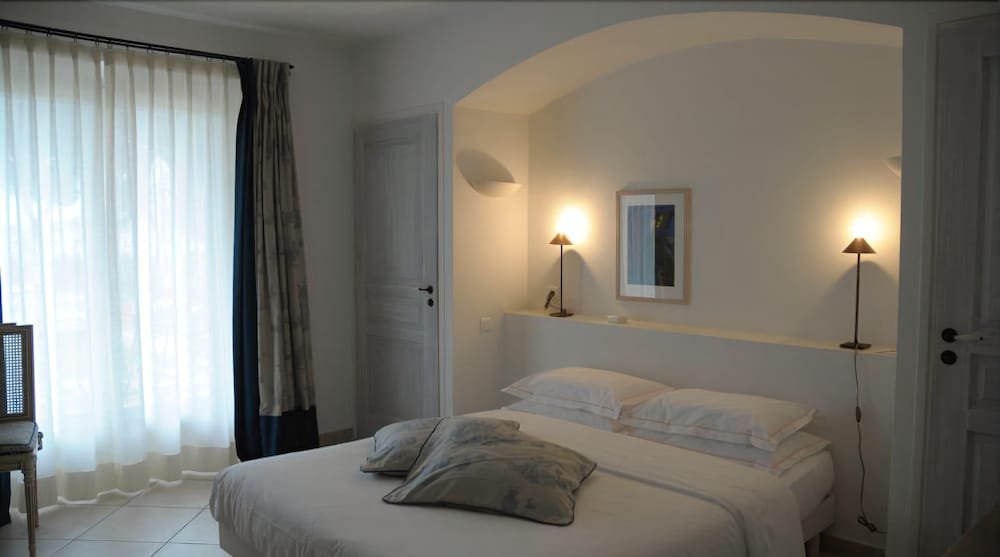 Hotel Villa Les Rosiers,Port Grimaud>>Grimaud,4 star