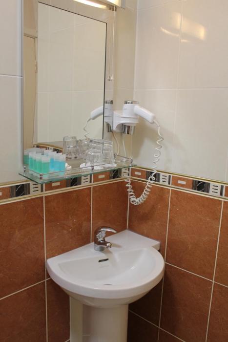 the dial house guest house