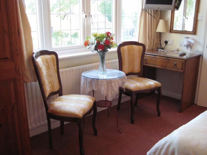 the dial house guest house