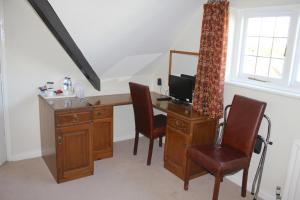 the dial house guest house