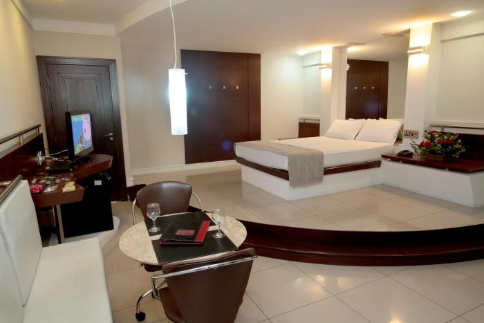 rarus motel via costeira adult only
