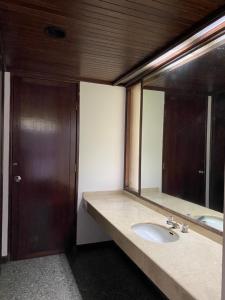 Buyan Resort,Bedugul>>Bali,2 star