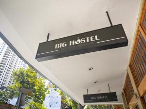 big backpackers hostel