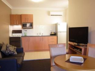 narellan motor inn
