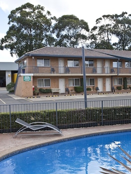 Narellan Motor Inn,Campbelltown>>Camden Park,4 star