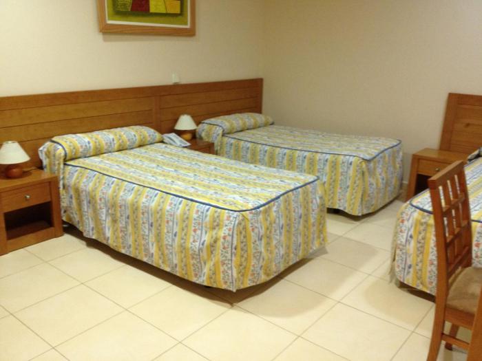 hostal aeropuerto