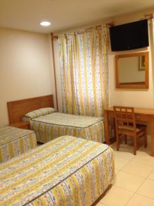 hostal aeropuerto