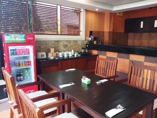 sari villa sanur beach