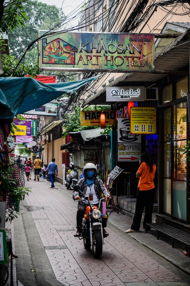 khaosan art hotel