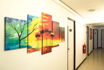 khaosan art hotel