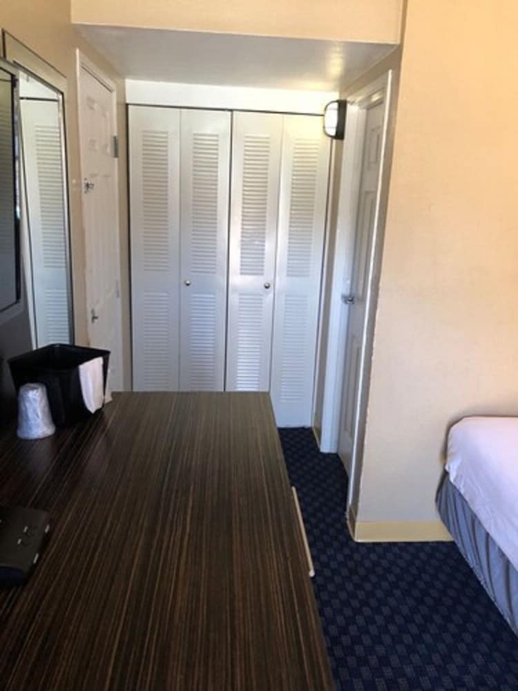 howard johnson by wyndham odessa tx