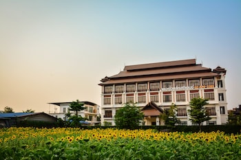 the choice hotel adults only