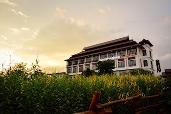 the choice hotel adults only