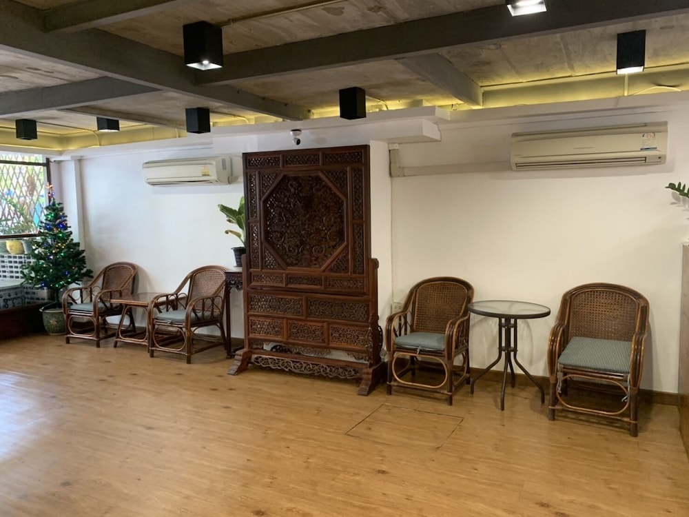 longzhu guesthouse