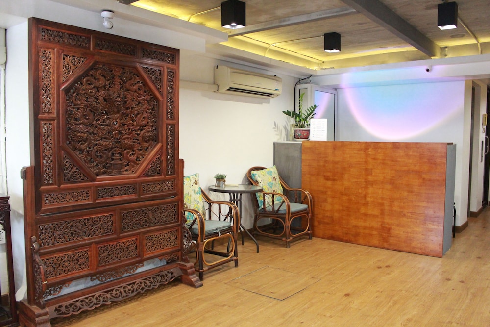 longzhu guesthouse