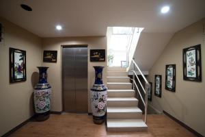 longzhu guesthouse
