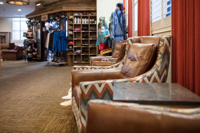 tailwater lodge altmar tapestry collection by hilton