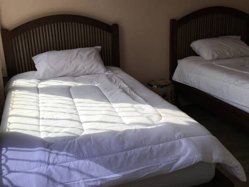 the grand palace hostel