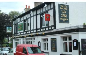 Old Oak Tree Inn,In Southall (London Borough Of Ealing),2 star