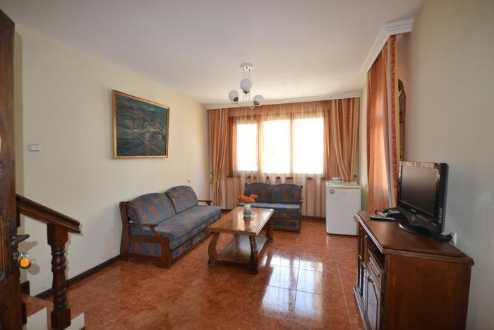 family hotel more