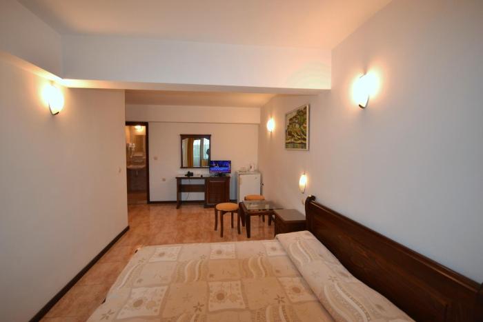family hotel more